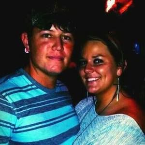 Meet your Posher, Cameron